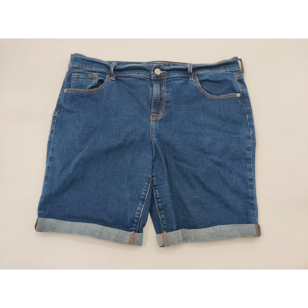 Old Navy Womens Blue Mid-Rise‎ Cuffed Denim Bermuda Shorts Size 14 Medium Wash